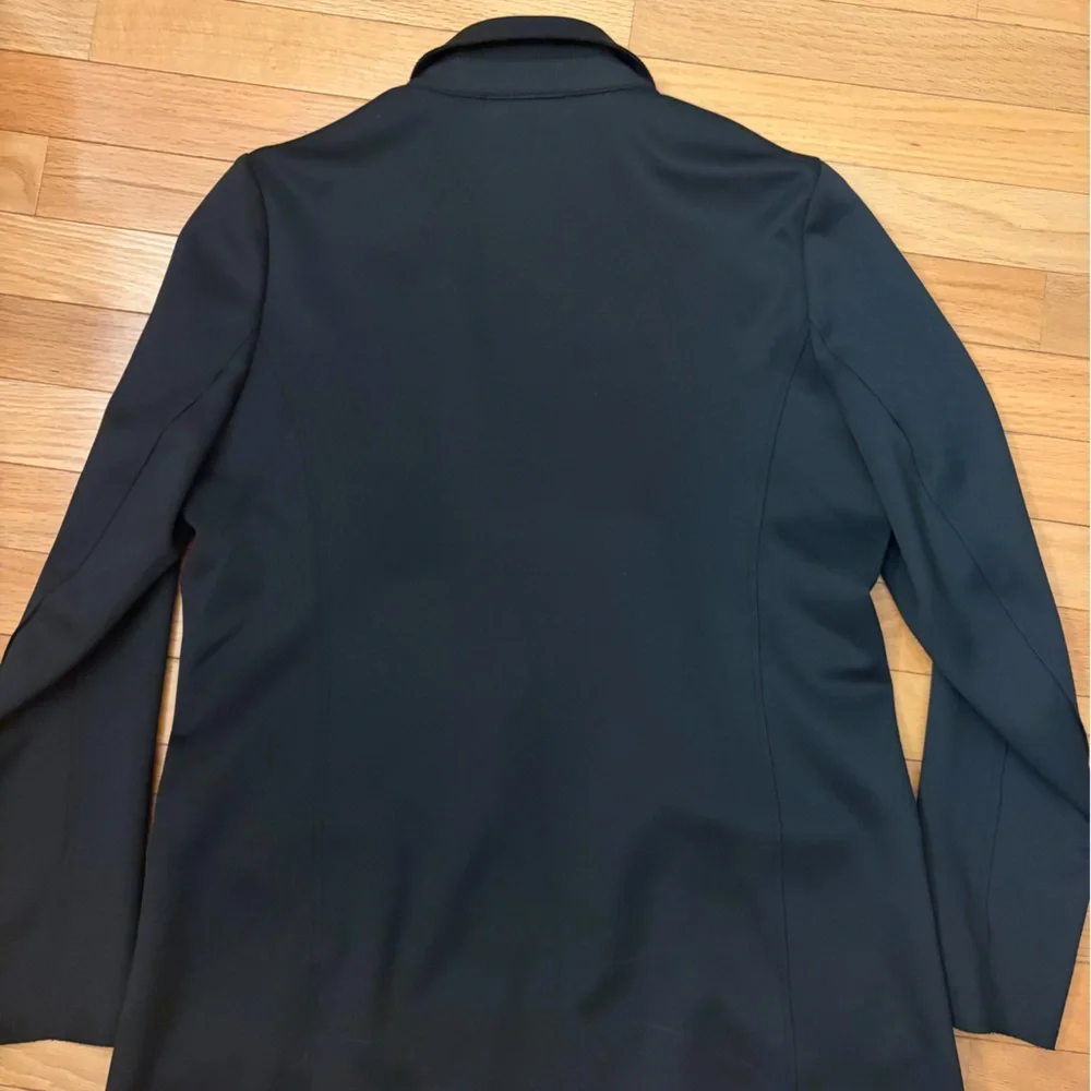 Rose & Olive Black Blazer Jacket